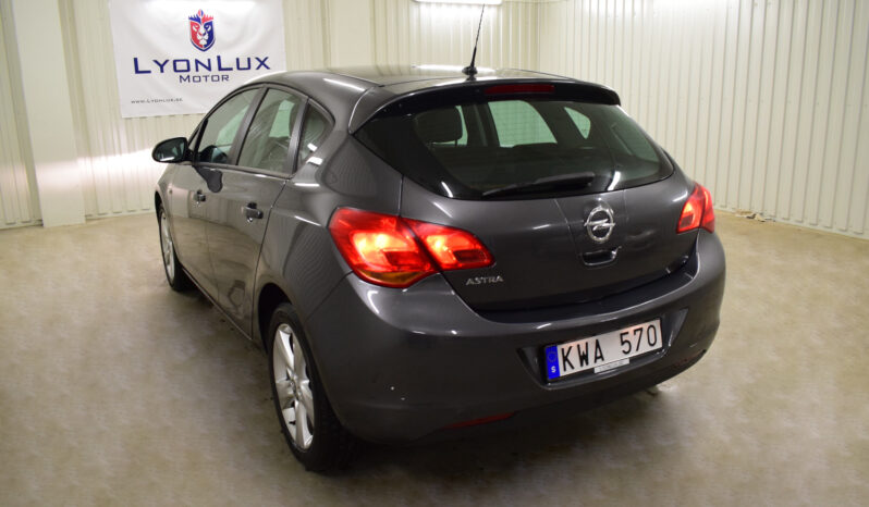 Opel Astra 1.6 115hk Lågmilare full