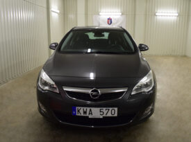 Opel Astra 1.6 115hk Lågmilare