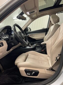 BMW 320 d xDrive Touring Steptronic Luxury Line Euro 6 190hk full