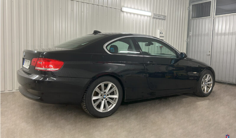 BMW 325 xi SportCoupé Comfort, Dynamic 218 hk låg milare full