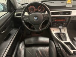 BMW 325 xi SportCoupé Comfort, Dynamic 218 hk låg milare full