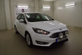 Ford Focus 1.5 TDCi Titanium Euro 6 95HK 6MÅN GARANTI!